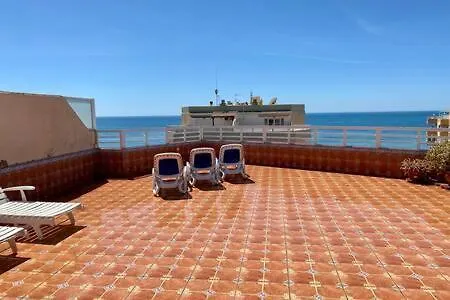 Gran Atico Al Lado De La Playa 아파트