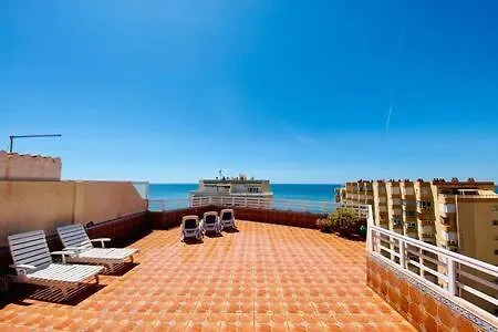 Gran Atico Al Lado De La Playa 토록스